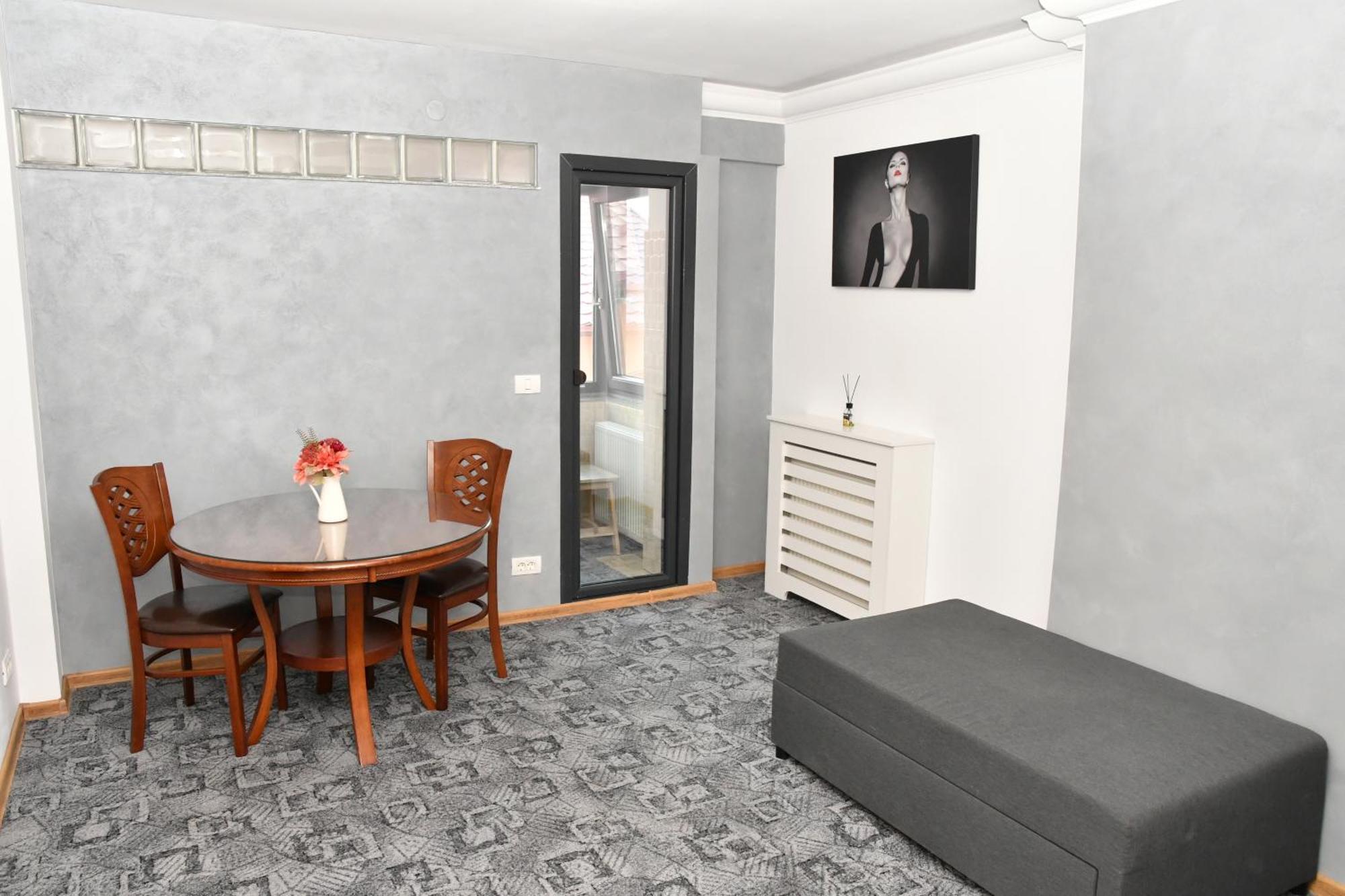 Apartament Luxury - Promenada Mall Craiova Exterior photo